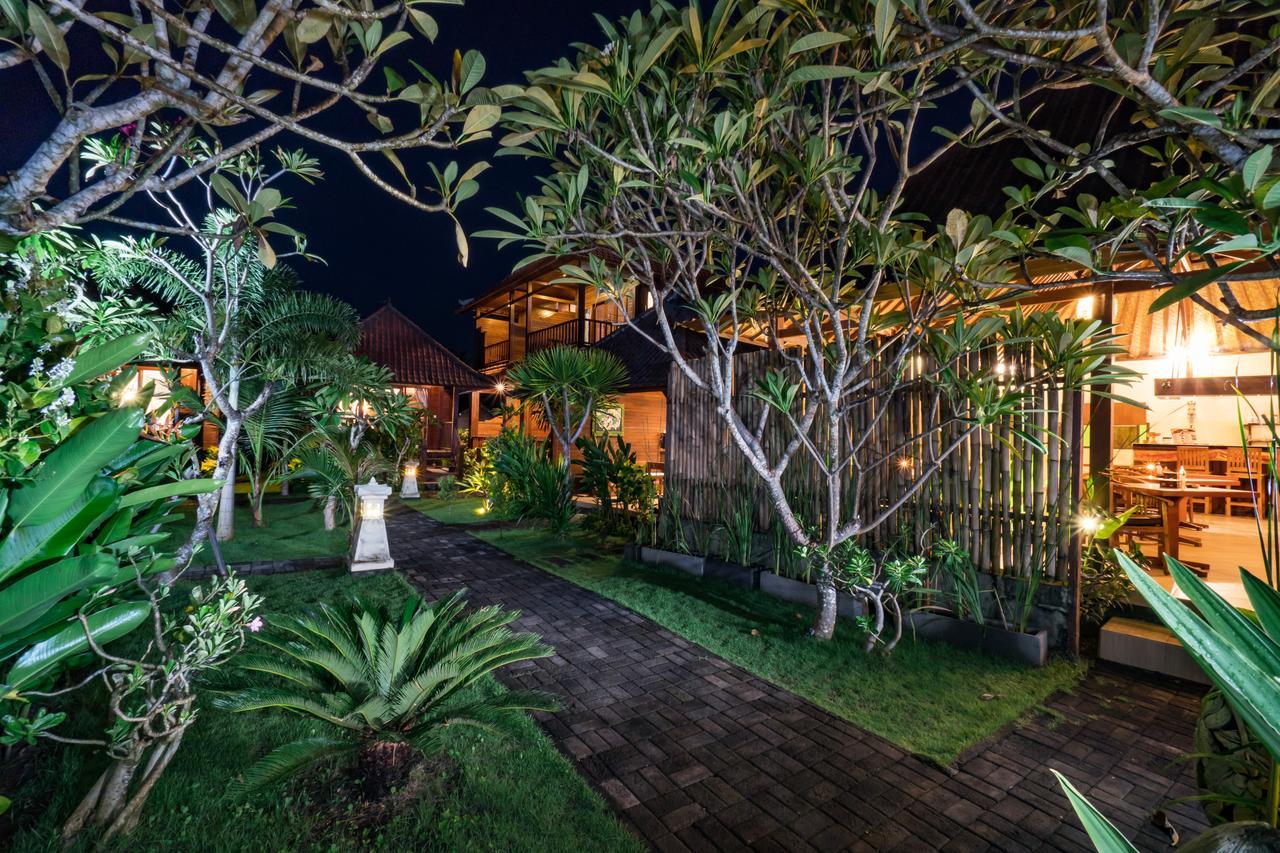 The Cozy Villas Lembongan Exterior photo